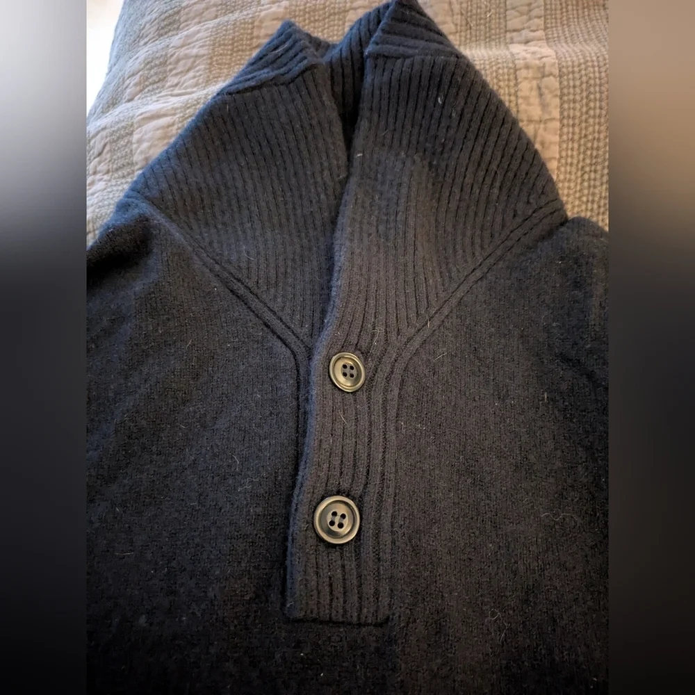 J. Crew Men's Shawl Neck Lambs Wool Pullover M
